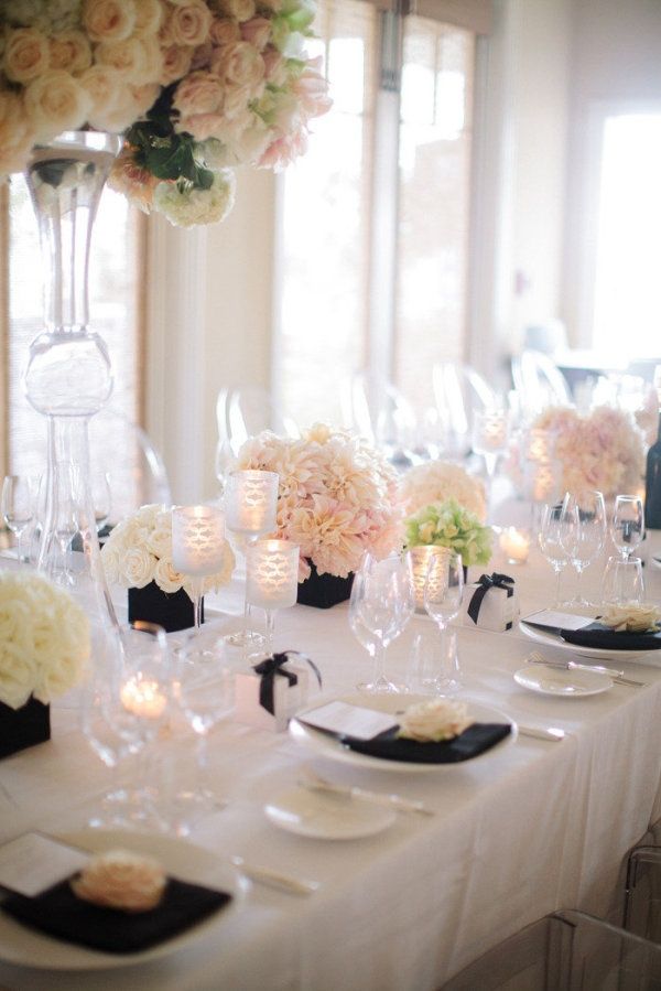 Black & White Wedding Theme Ideas