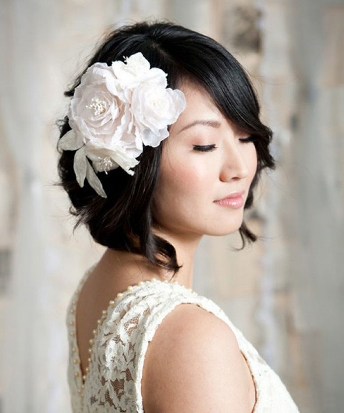 56 Simple Short Hair Hairdos For Weddings for Rounded Face