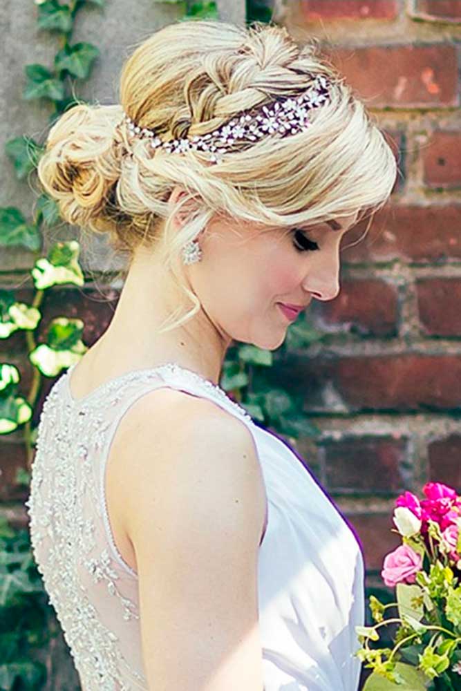 Wedding Hairstyles 2017 - Top Hair Ideas for 2017 Brides 